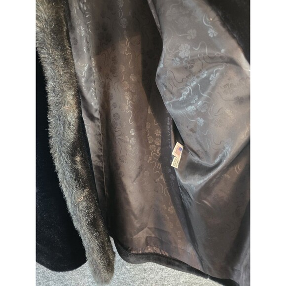 Coat Womens Luxury Black Fur Velvet Mink Horn Buttons Wheeling Size Large Vtg - Picture 4 of 9